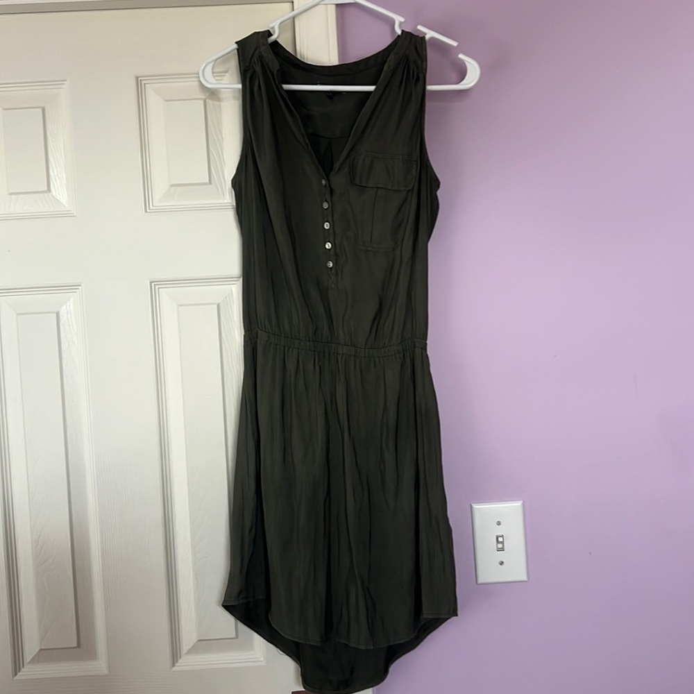 Army green express dress